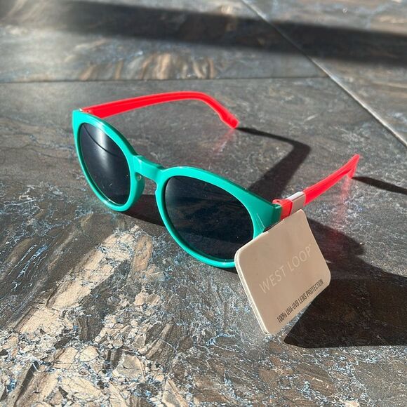 NWT West Loop turquoise and bright pink rounded framed sunglasses for women - Picture 1 of 6
